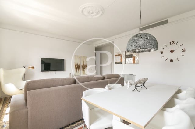 Apartamento de 2 habitaciones en El Raval, Barcelona ciudad en alquiler - 2.990 € (Ref: 10011488)