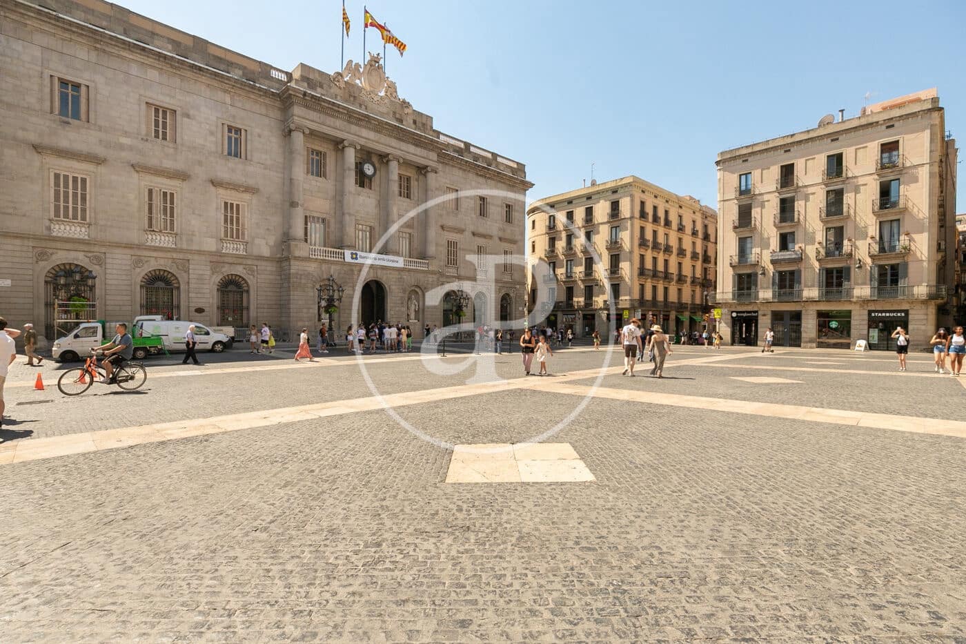 Apartamento de 2 habitaciones en Barcelona ciudad en alquiler - 2.990 € (Ref: 10011488)