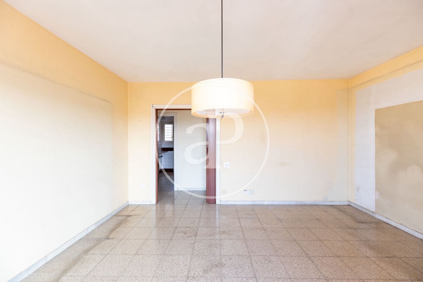 3 bedroom Apartment for sale in Sant Just Desvern with garage - € 365,000 (Ref: 10017543)