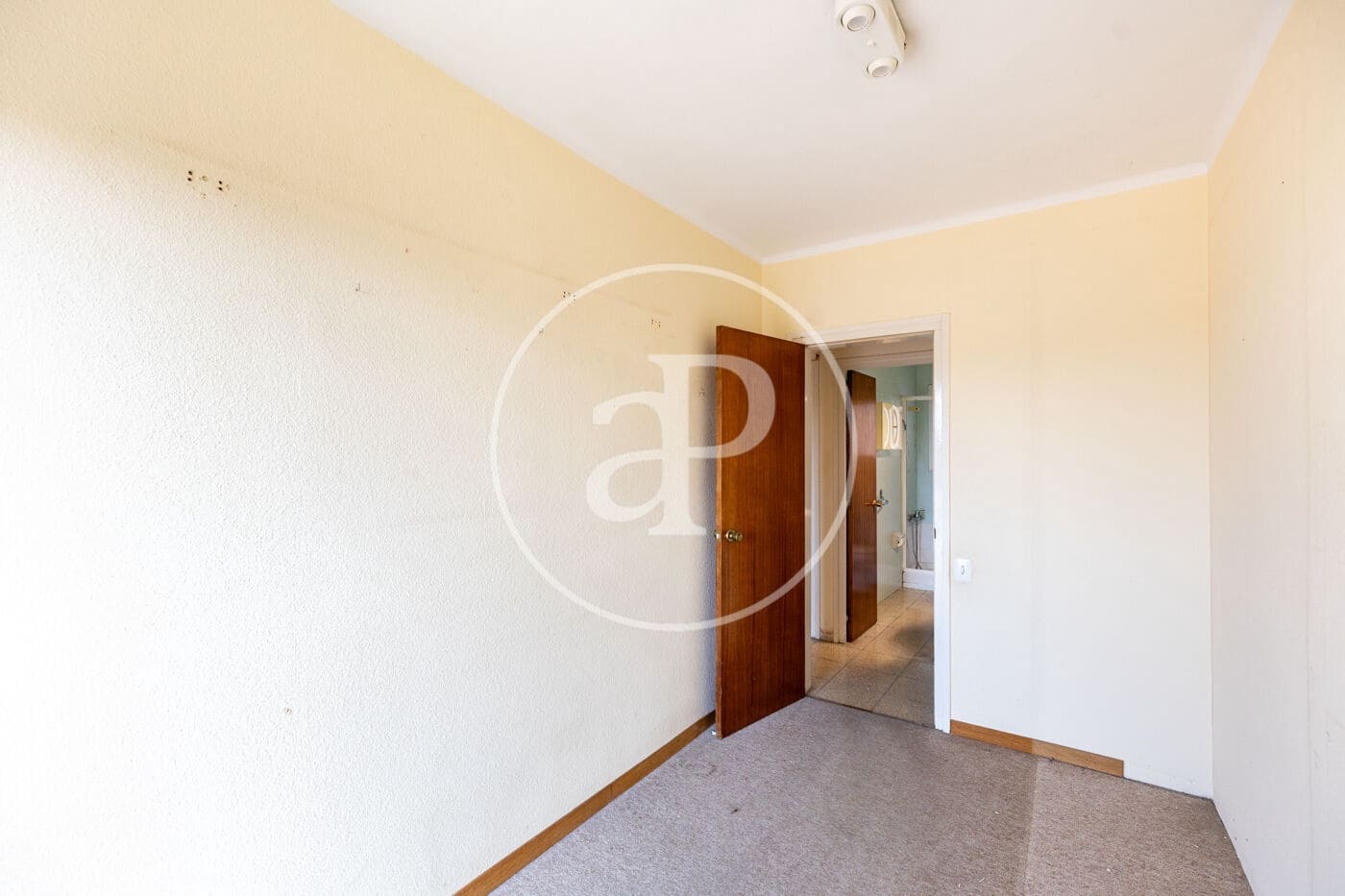 3 bedroom Apartment for sale in Sant Just Desvern with garage - € 365,000 (Ref: 10017543)