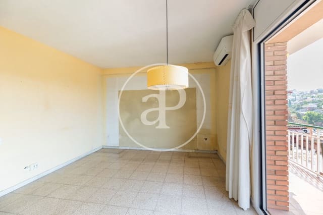 3 bedroom Apartment for sale in Sant Just Desvern with garage - € 365,000 (Ref: 10017543)