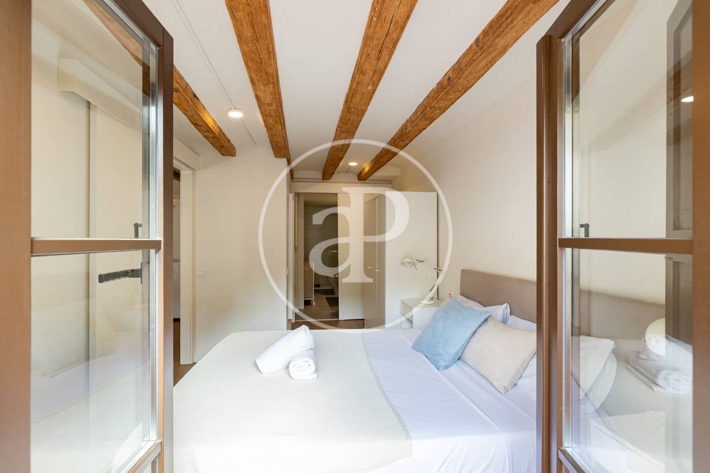 1 bedroom Apartment for sale in Barcelona city - € 215,000 (Ref: 10020948)