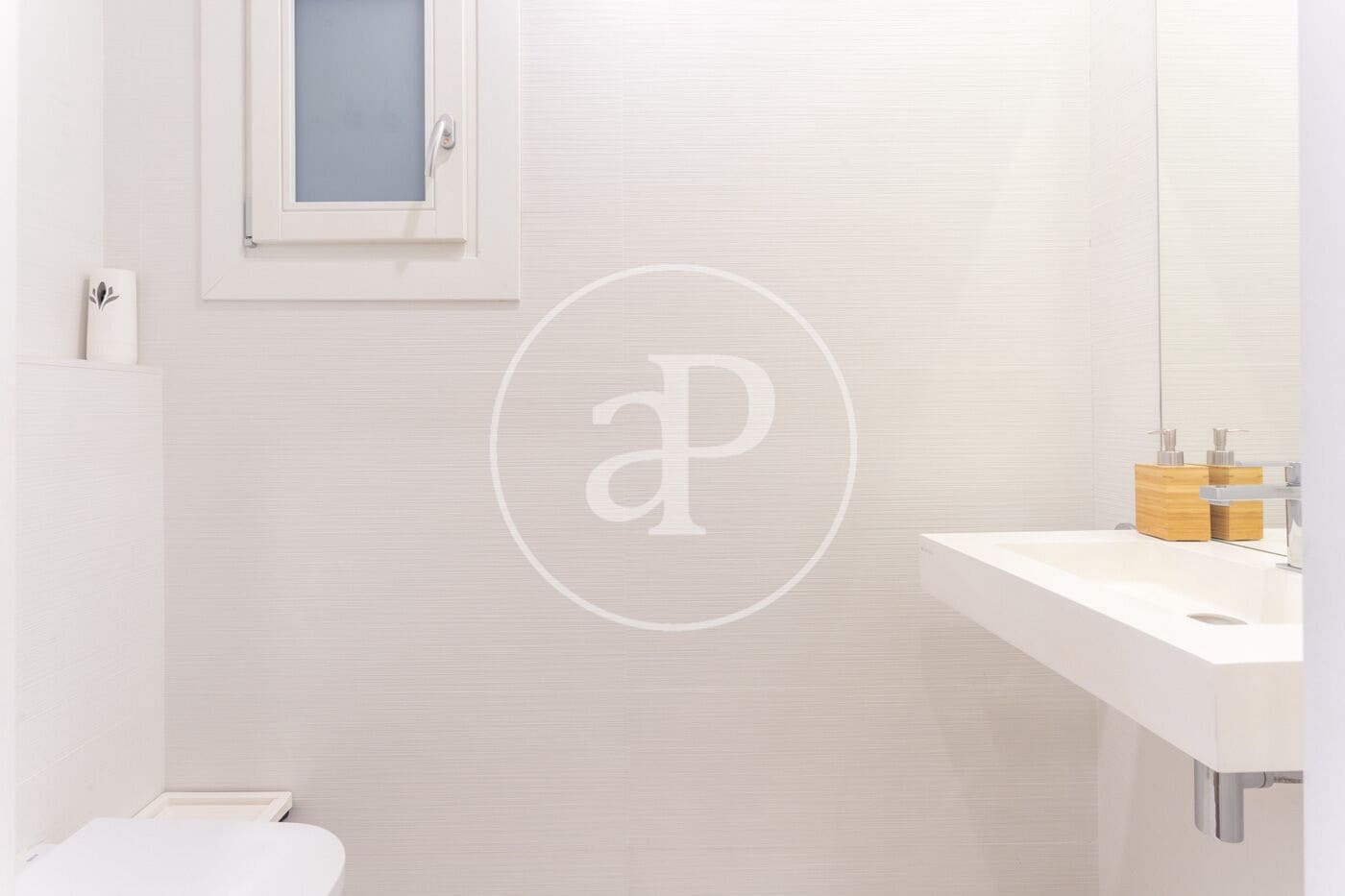 Apartamento de 2 habitaciones en Barcelona ciudad en alquiler - 3.350 € (Ref: 10020949)