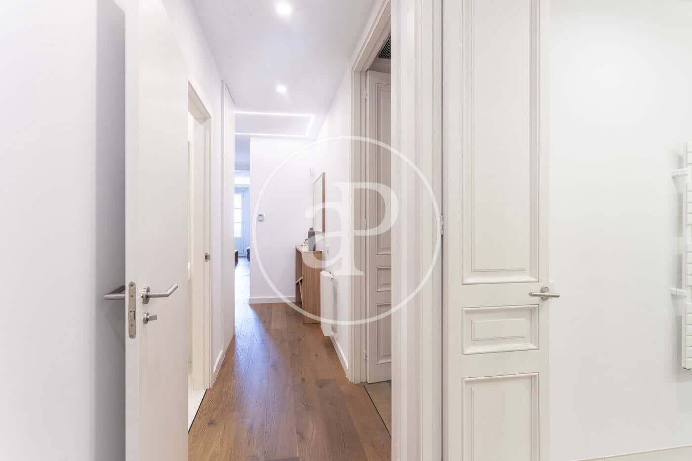 Apartamento de 2 habitaciones en Barcelona ciudad en alquiler - 3.350 € (Ref: 10020949)