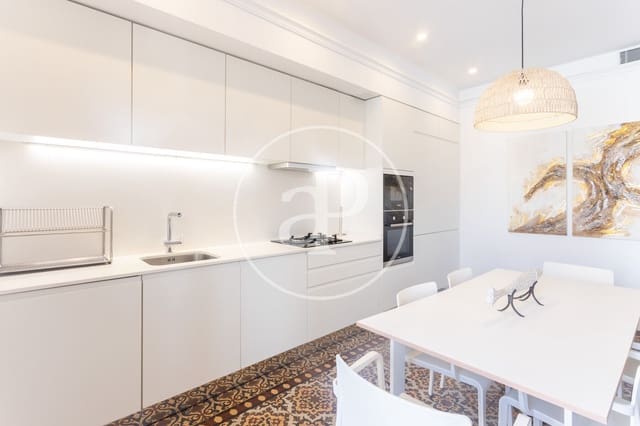 2 sypialnia Apartament do wynajęcia w El Raval, Miasto Barcelona - 3 350 € (Ref: 10020949)