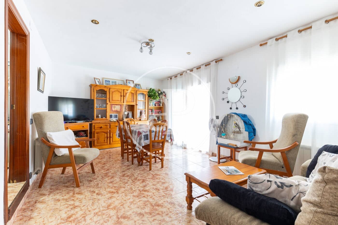 3 sypialnia Apartament na sprzedaż w Rubi z basenem garażem - 480 000 € (Ref: 10022504)