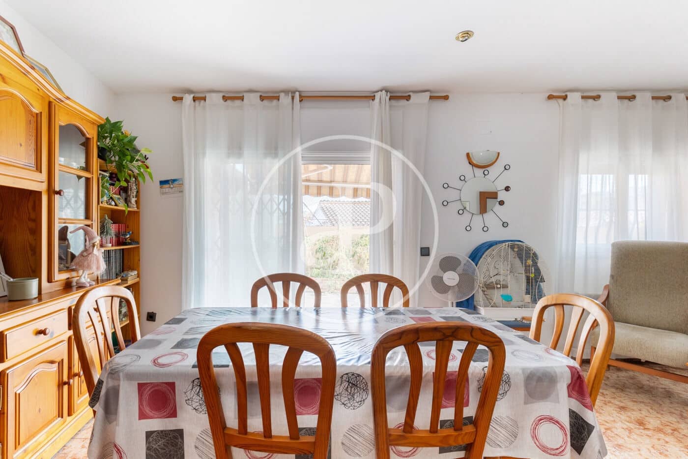 3 sypialnia Apartament na sprzedaż w Rubi z basenem garażem - 480 000 € (Ref: 10022504)