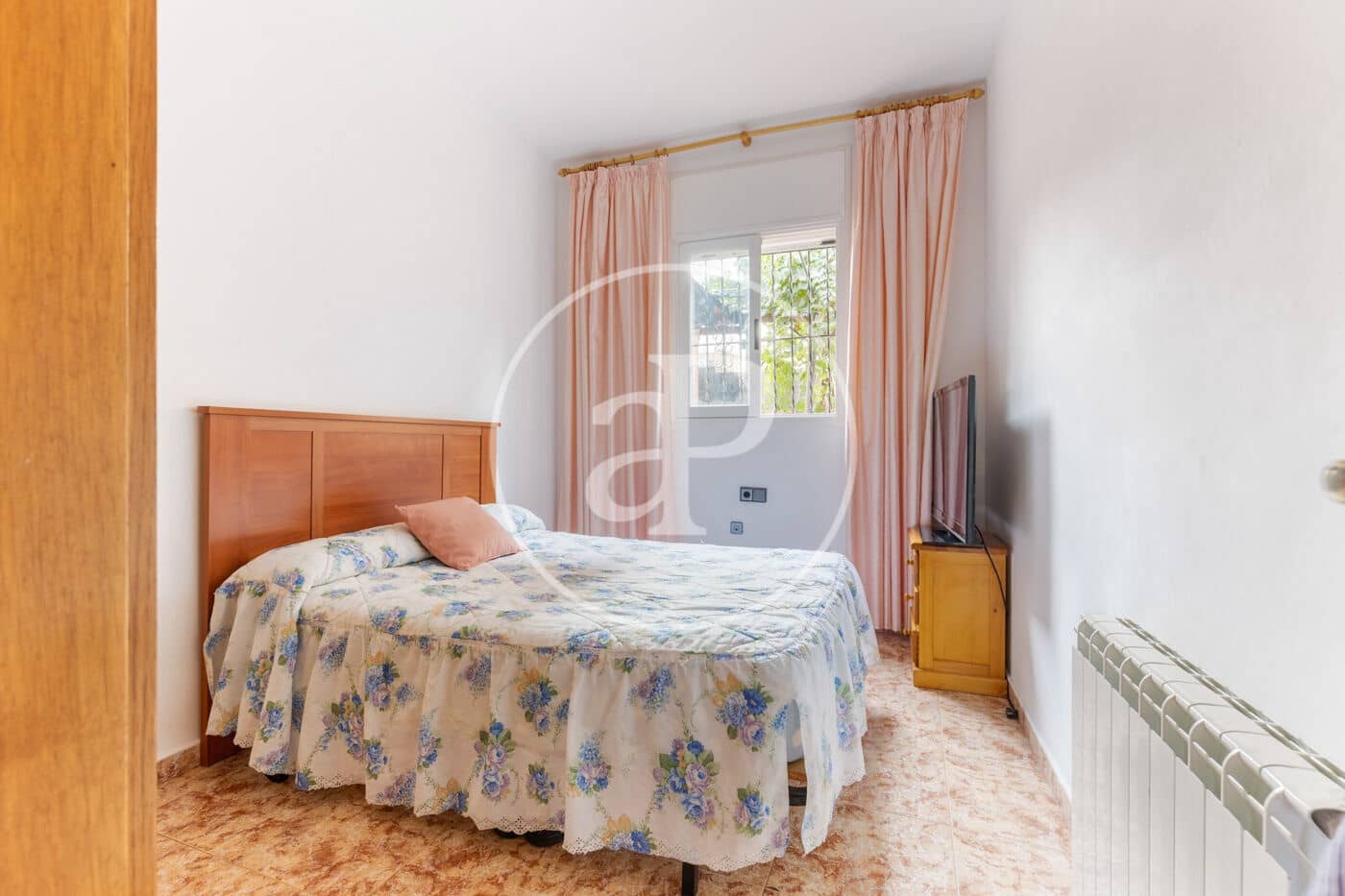 3 sypialnia Apartament na sprzedaż w Rubi z basenem garażem - 480 000 € (Ref: 10022504)