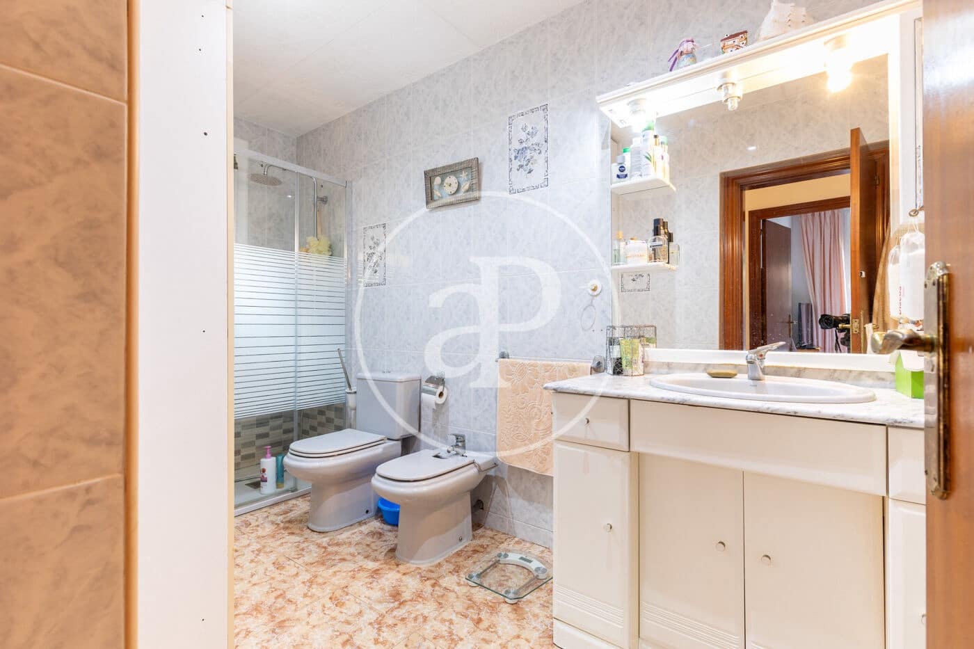 3 sypialnia Apartament na sprzedaż w Rubi z basenem garażem - 480 000 € (Ref: 10022504)