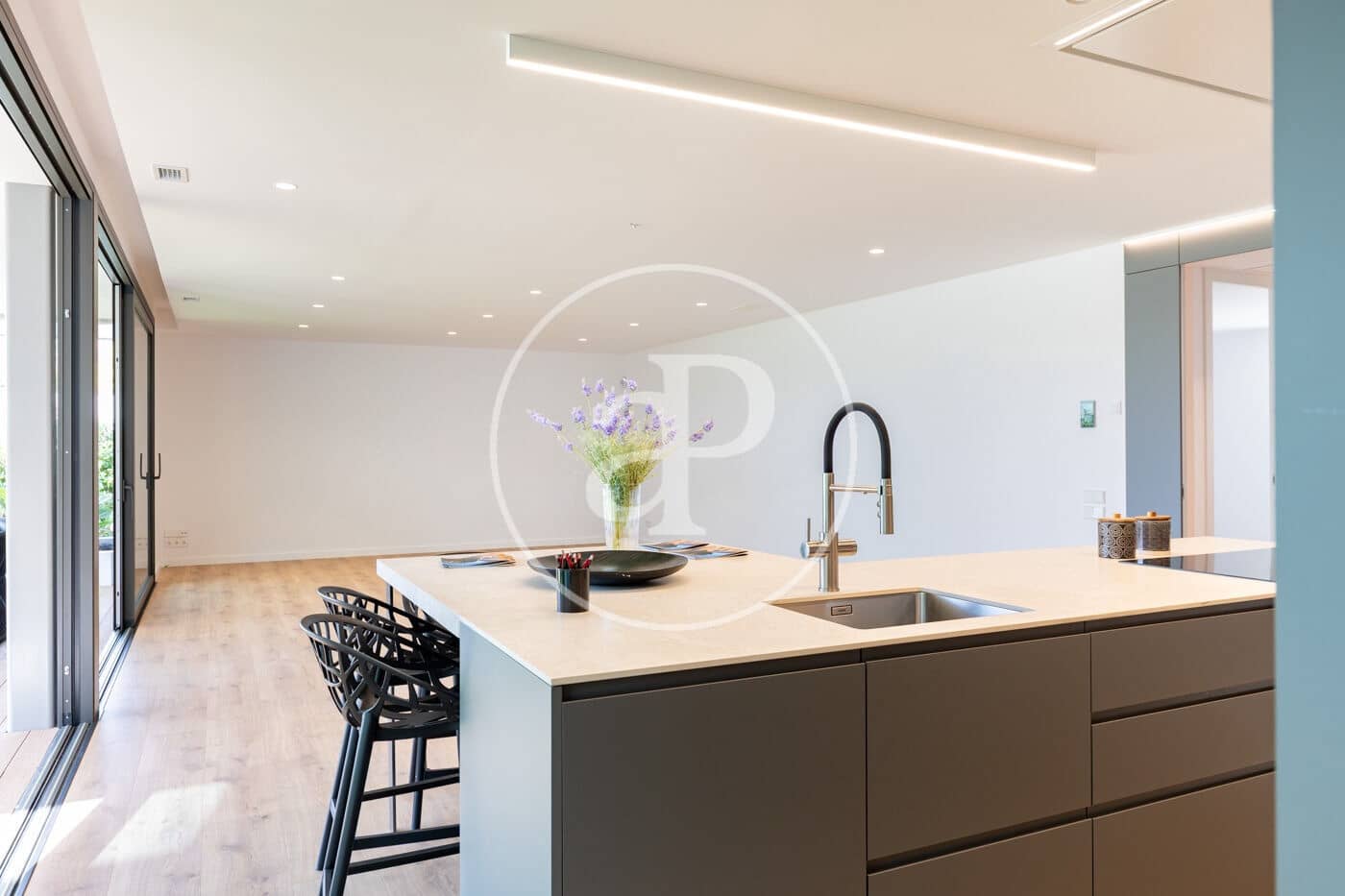 5 bedroom Villa for sale in Matadepera with pool garage - € 1,585,000 (Ref: 10024169)