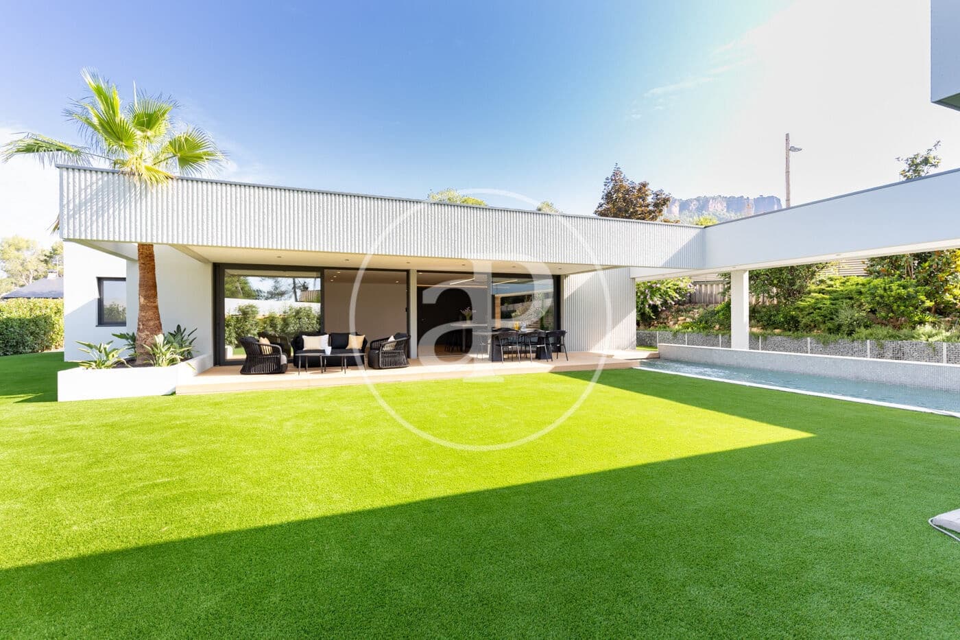 5 bedroom Villa for sale in Matadepera with pool garage - € 1,585,000 (Ref: 10024169)