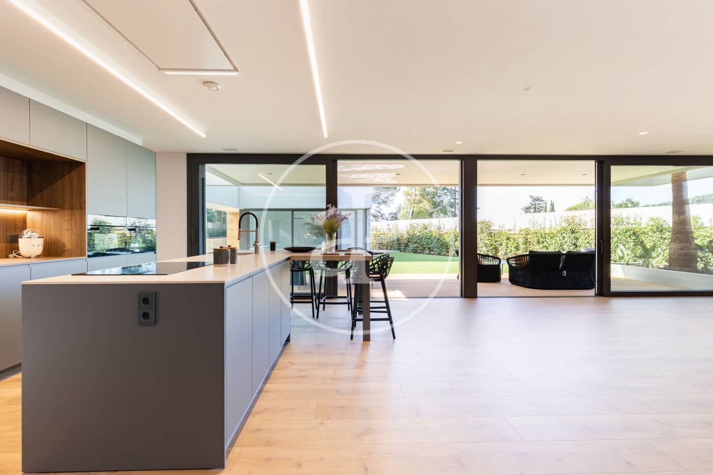 5 bedroom Villa for sale in Matadepera with pool garage - € 1,585,000 (Ref: 10024169)