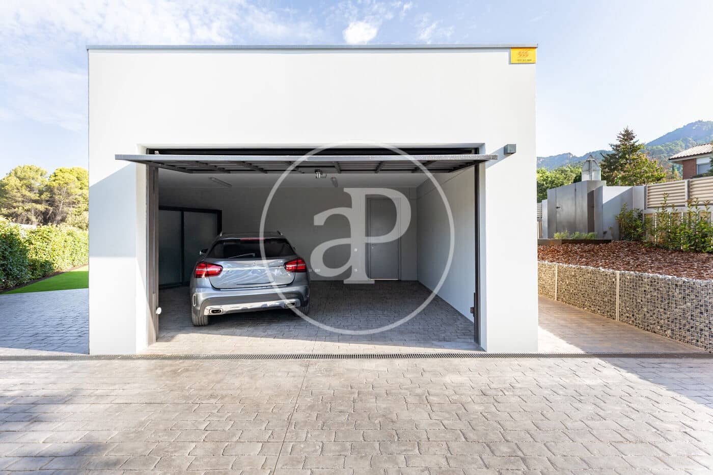 5 bedroom Villa for sale in Matadepera with pool garage - € 1,585,000 (Ref: 10024169)