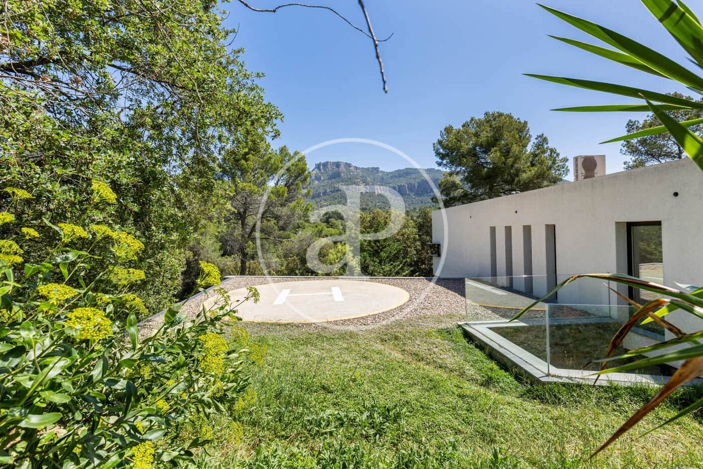 4 sovrum Villa till salu i Matadepera med garage - 1 090 000 € (Ref: 10032078)