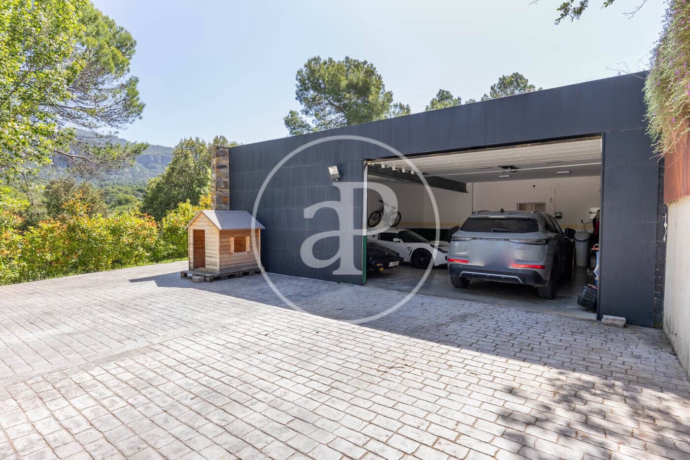 4 sovrum Villa till salu i Matadepera med garage - 1 090 000 € (Ref: 10032078)