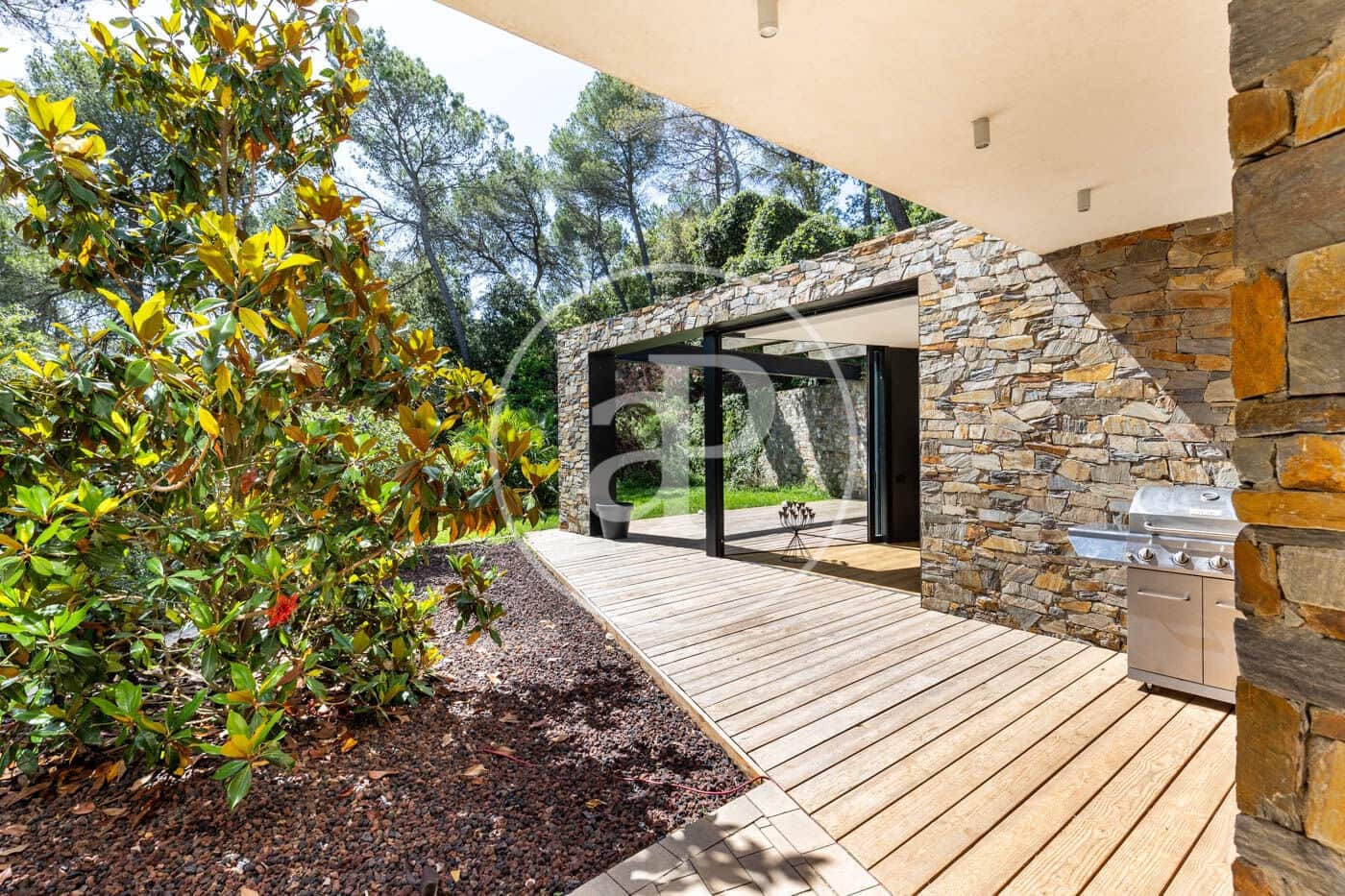 4 sovrum Villa till salu i Matadepera med garage - 1 090 000 € (Ref: 10032078)