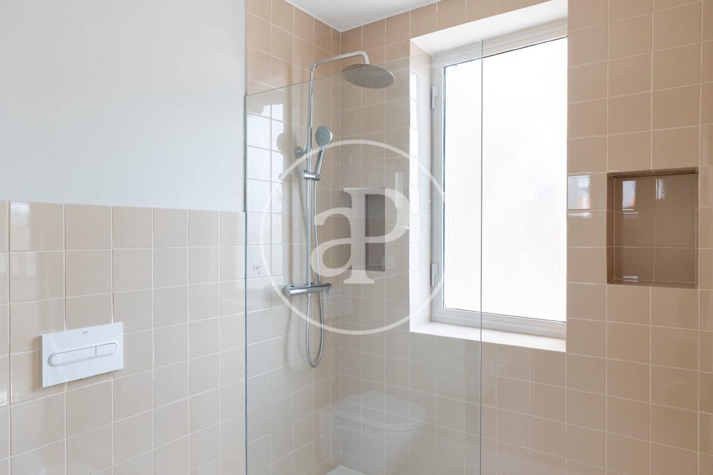 Apartamento de 2 habitaciones en Barcelona ciudad en venta - 980.000 € (Ref: 10033983)