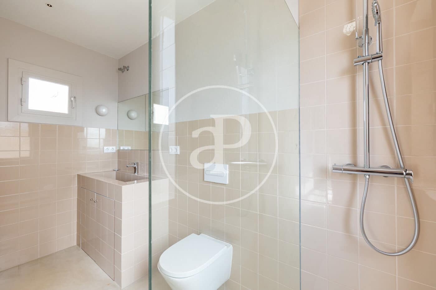 Apartamento de 2 habitaciones en Barcelona ciudad en venta - 980.000 € (Ref: 10033983)