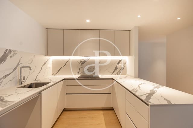 Apartamento de 3 habitaciones en Viladecans en alquiler - 2.100 € (Ref: 10033984)