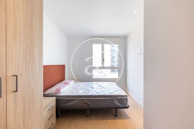 Apartamento de 3 habitaciones en Viladecans en alquiler - 2.100 € (Ref: 10033984)
