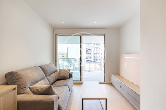 Apartamento de 3 habitaciones en Viladecans en alquiler - 2.100 € (Ref: 10033984)