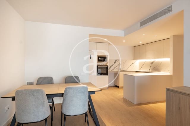 Apartamento de 3 habitaciones en Viladecans en alquiler - 2.100 € (Ref: 10033984)