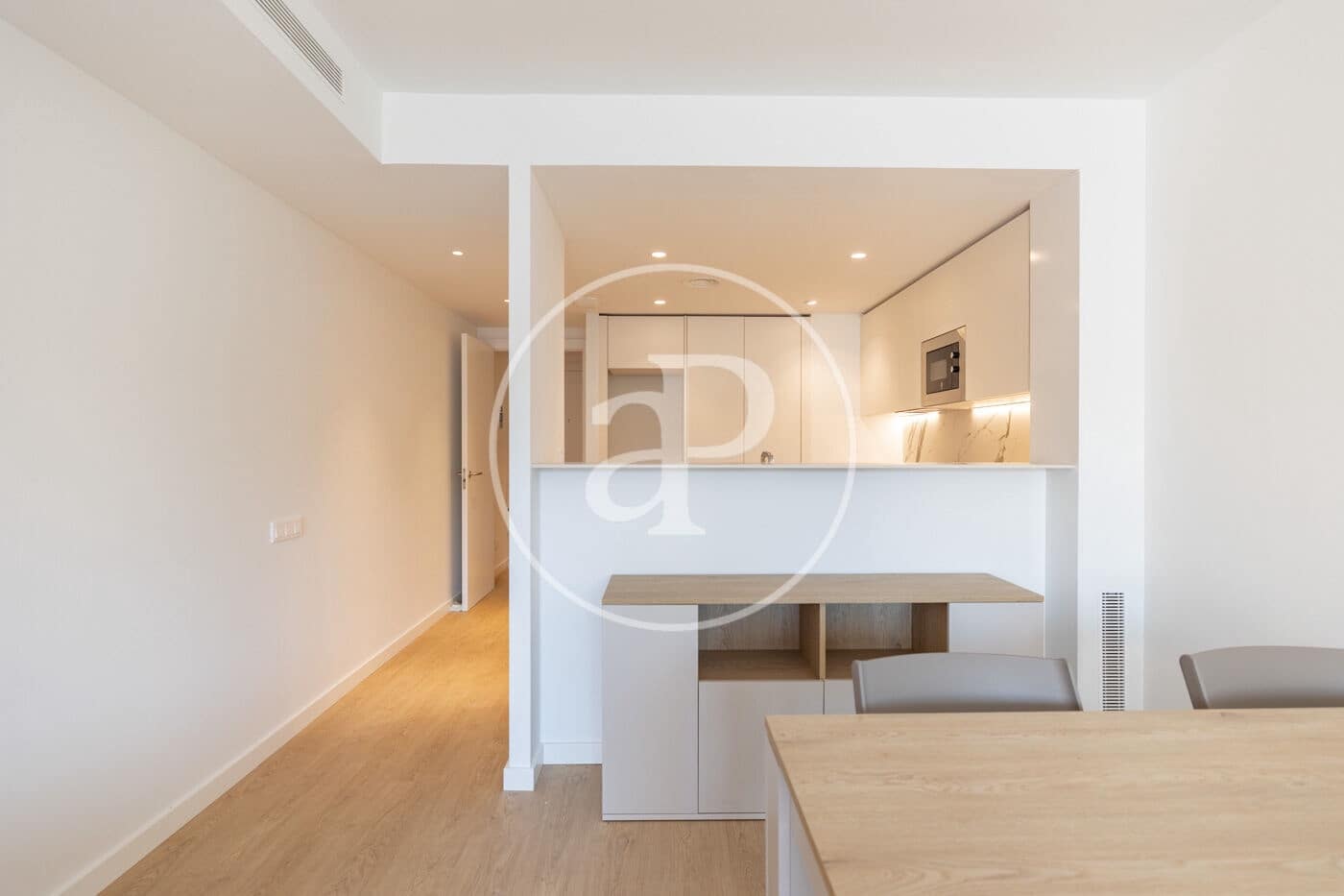 Apartamento de 3 habitaciones en Viladecans en alquiler - 2.000 € (Ref: 10033986)