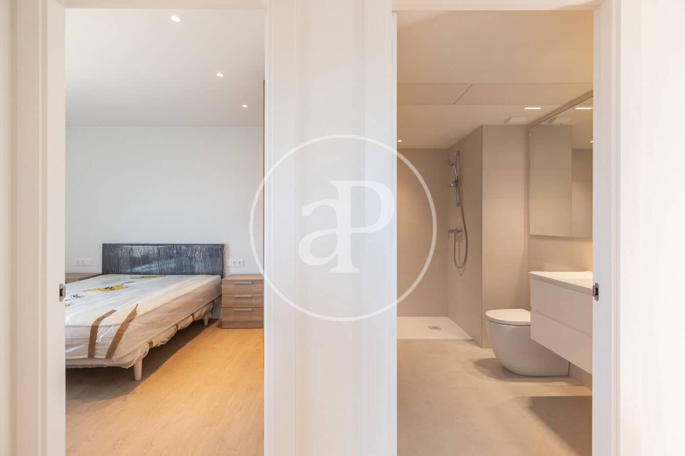 Apartamento de 3 habitaciones en Viladecans en alquiler - 2.000 € (Ref: 10033986)