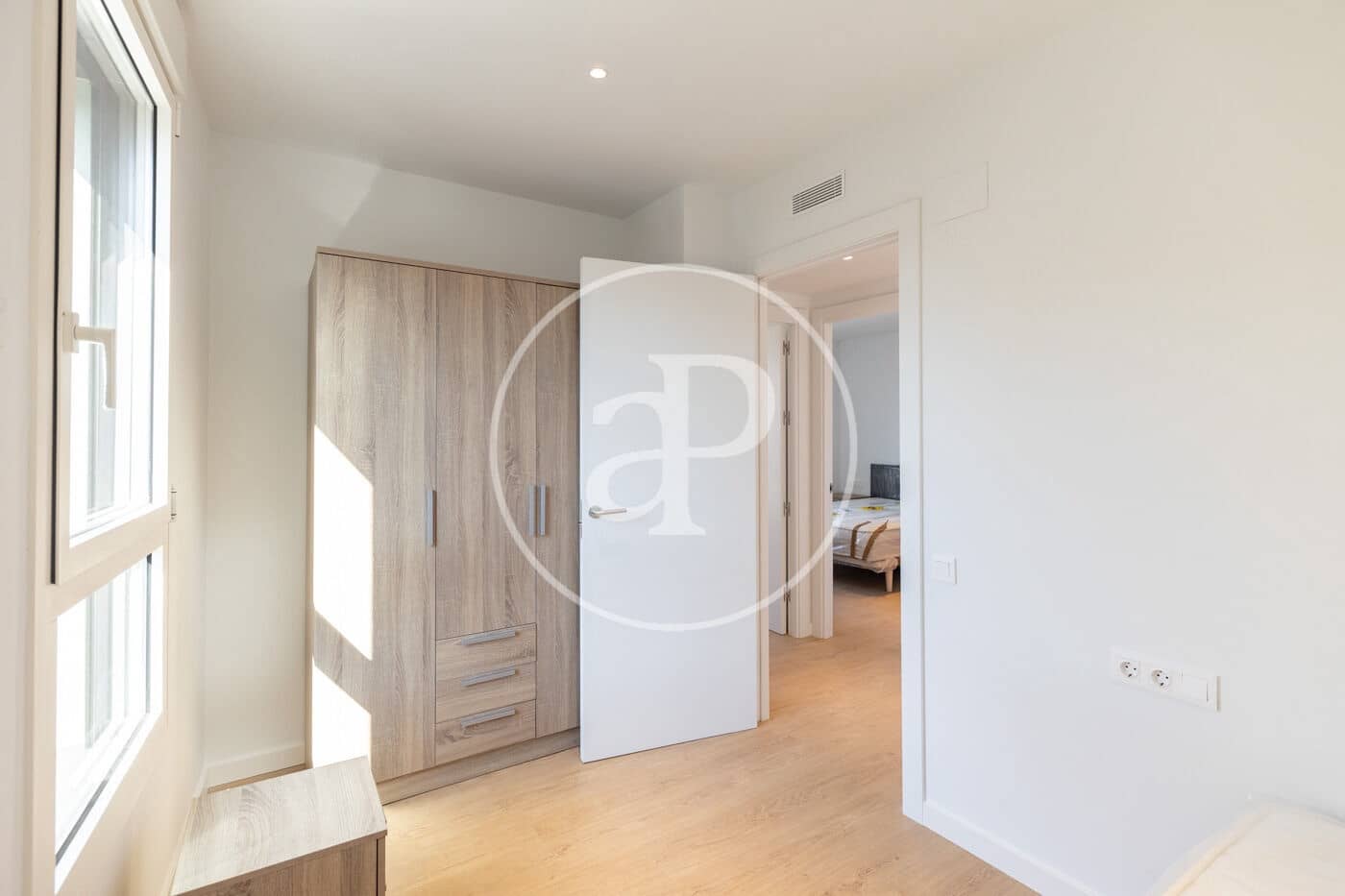 Apartamento de 3 habitaciones en Viladecans en alquiler - 2.000 € (Ref: 10033986)