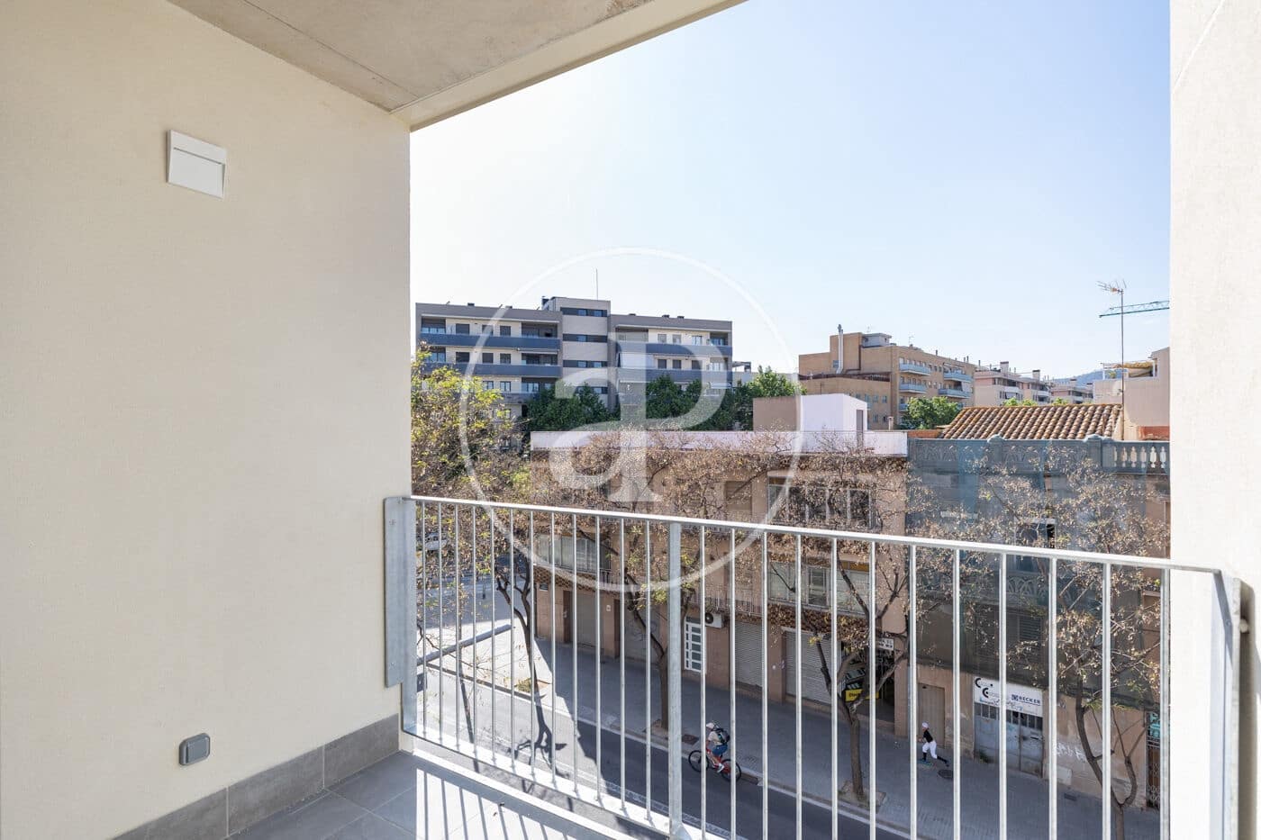 Apartamento de 3 habitaciones en Viladecans en alquiler - 2.000 € (Ref: 10033986)