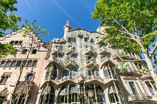 2 bedroom Apartment for sale in La Dreta de L'Eixample, Barcelona city - € 490,000 (Ref: 10033990)