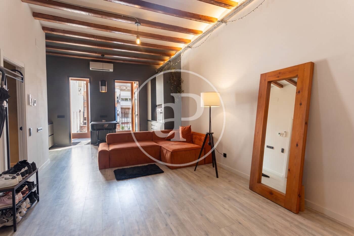 2 bedroom Apartment for sale in Barcelona city - € 590,000 (Ref: 10033991)