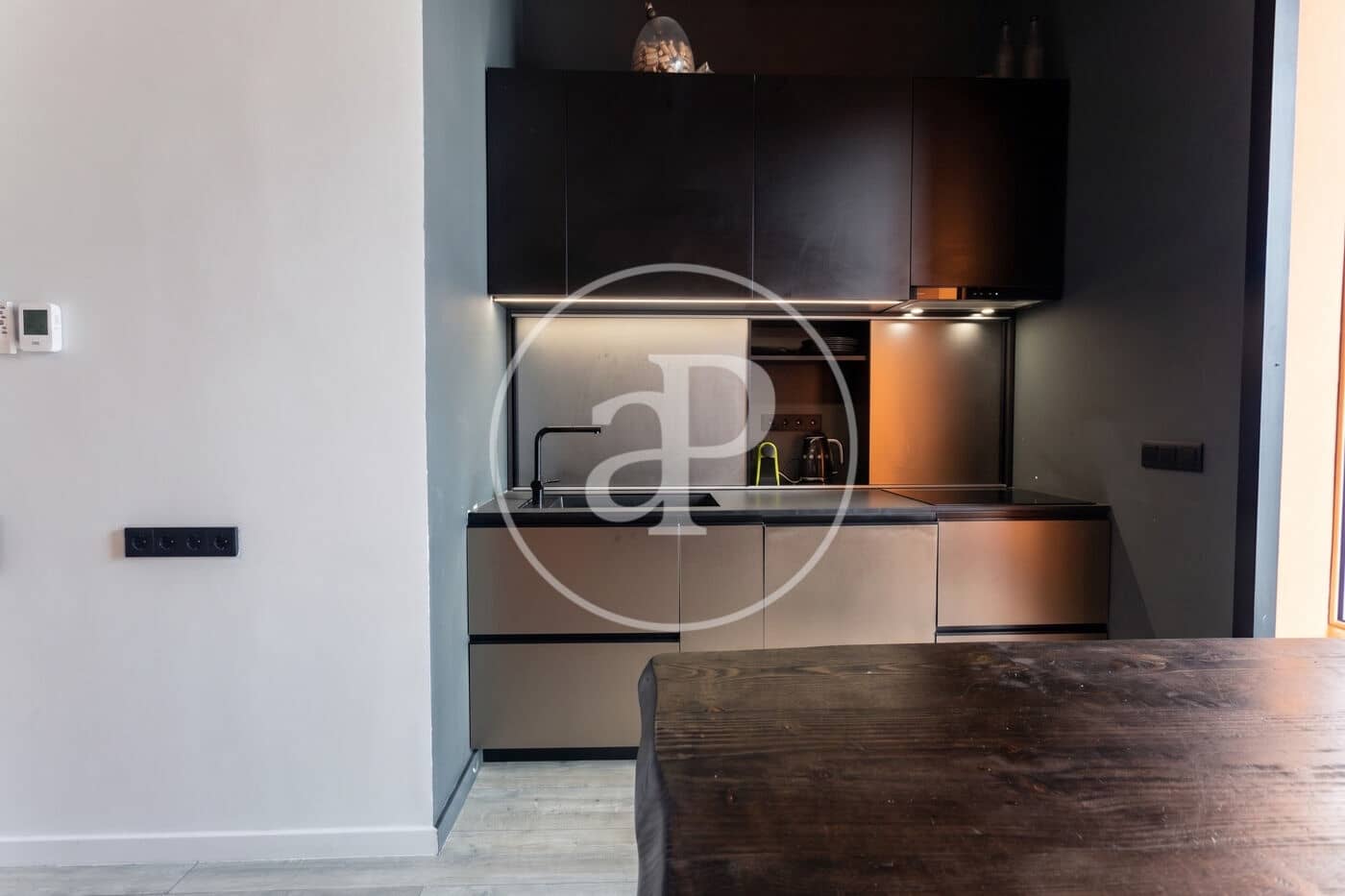 2 bedroom Apartment for sale in Barcelona city - € 590,000 (Ref: 10033991)