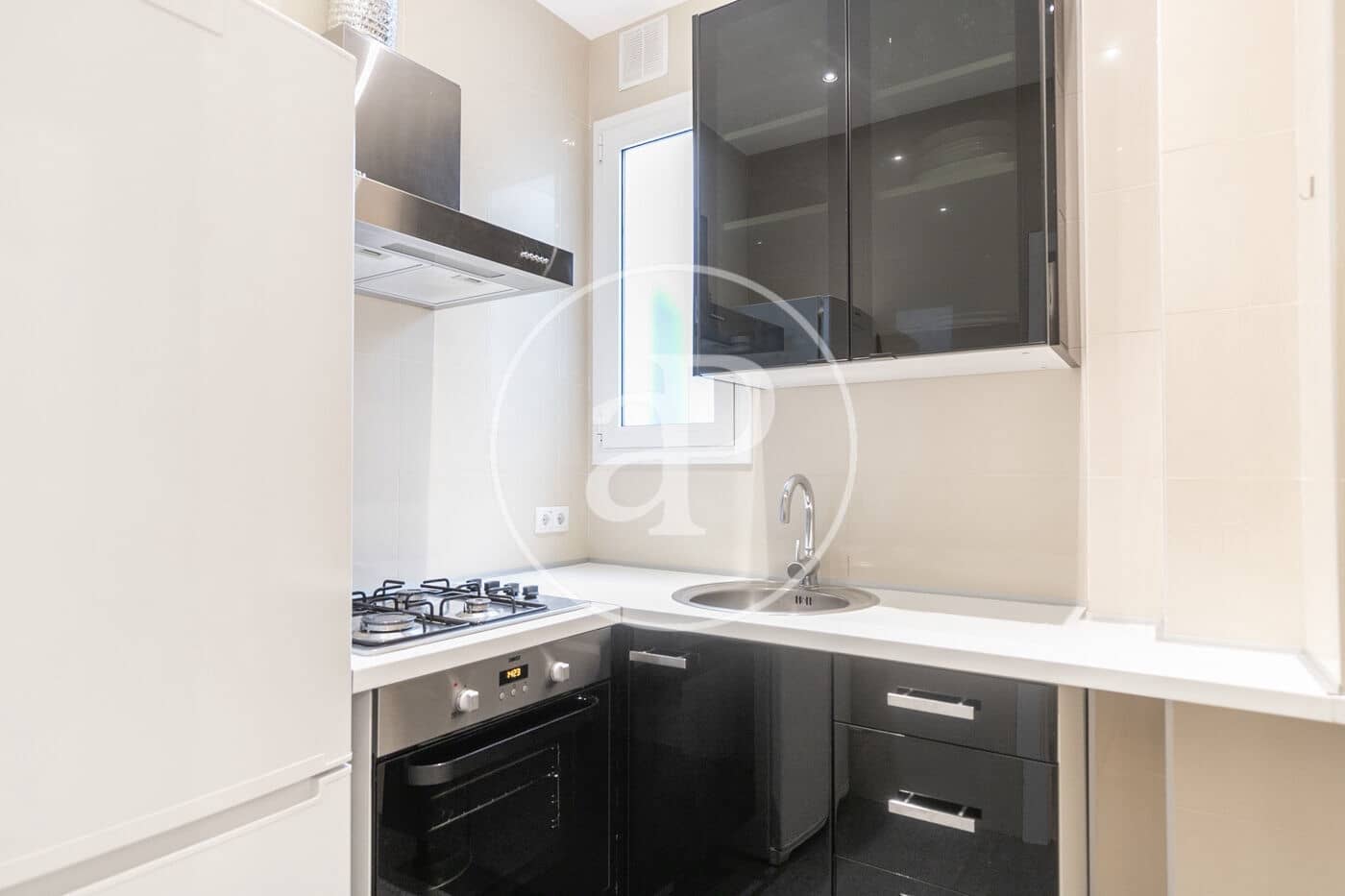 2 bedroom Apartment for rent in Barcelona city - € 1,700 (Ref: 10033992)