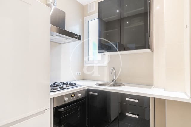 2 bedroom Apartment for rent in El Poble Sec, Barcelona city - € 1,700 (Ref: 10033992)