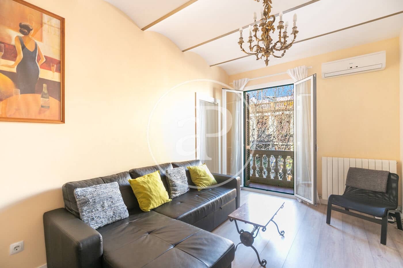 2 bedroom Apartment for rent in Barcelona city - € 1,700 (Ref: 10033992)