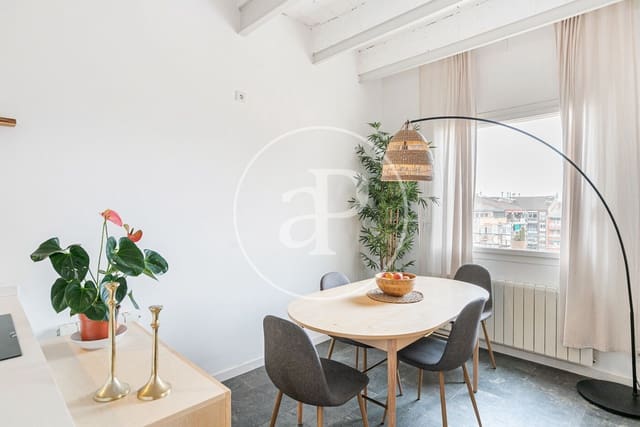 Appartement de 2 chambres à louer à La Sagrada Família, Barcelone ville - 2 300 € (Ref: 10033993)