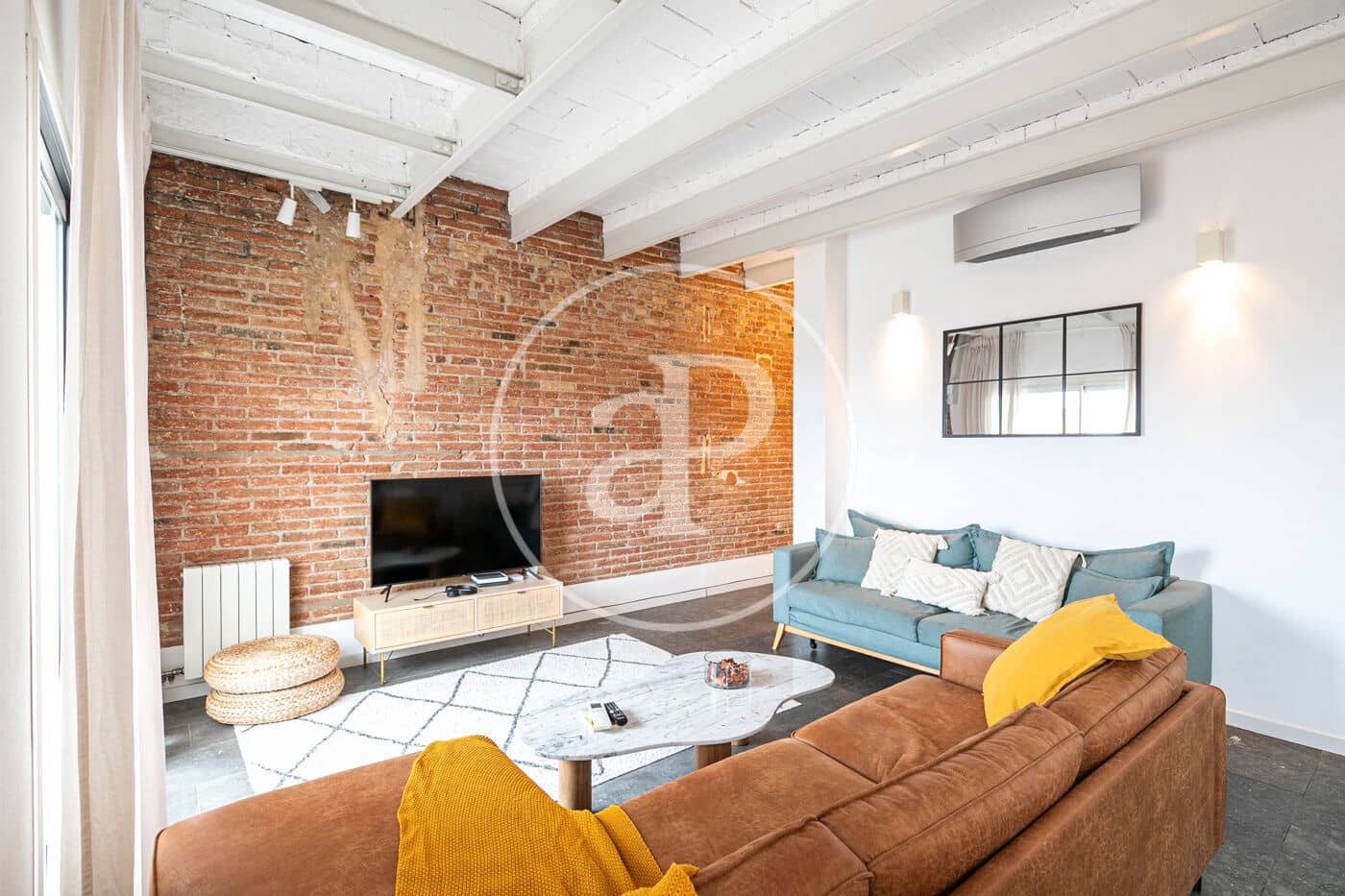 Appartement de 2 chambres à louer à Barcelone ville - 2 300 € (Ref: 10033993)