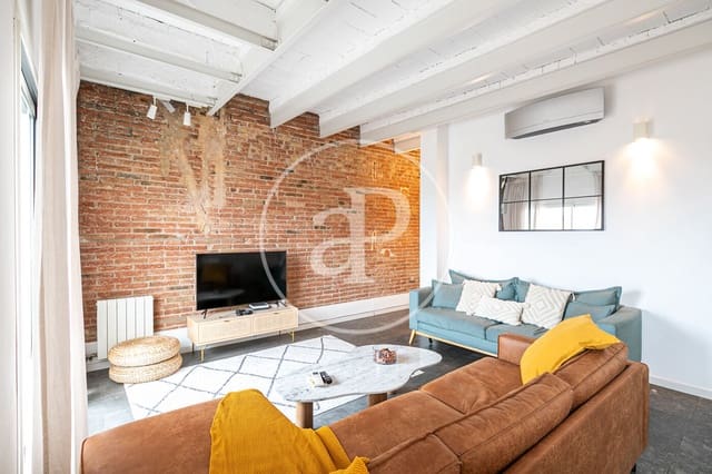 Appartement de 2 chambres à louer à La Sagrada Família, Barcelone ville - 2 300 € (Ref: 10033993)