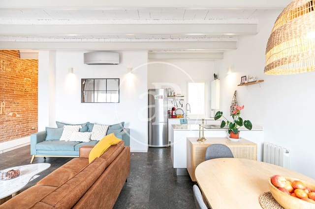 Appartement de 2 chambres à louer à La Sagrada Família, Barcelone ville - 2 300 € (Ref: 10033993)