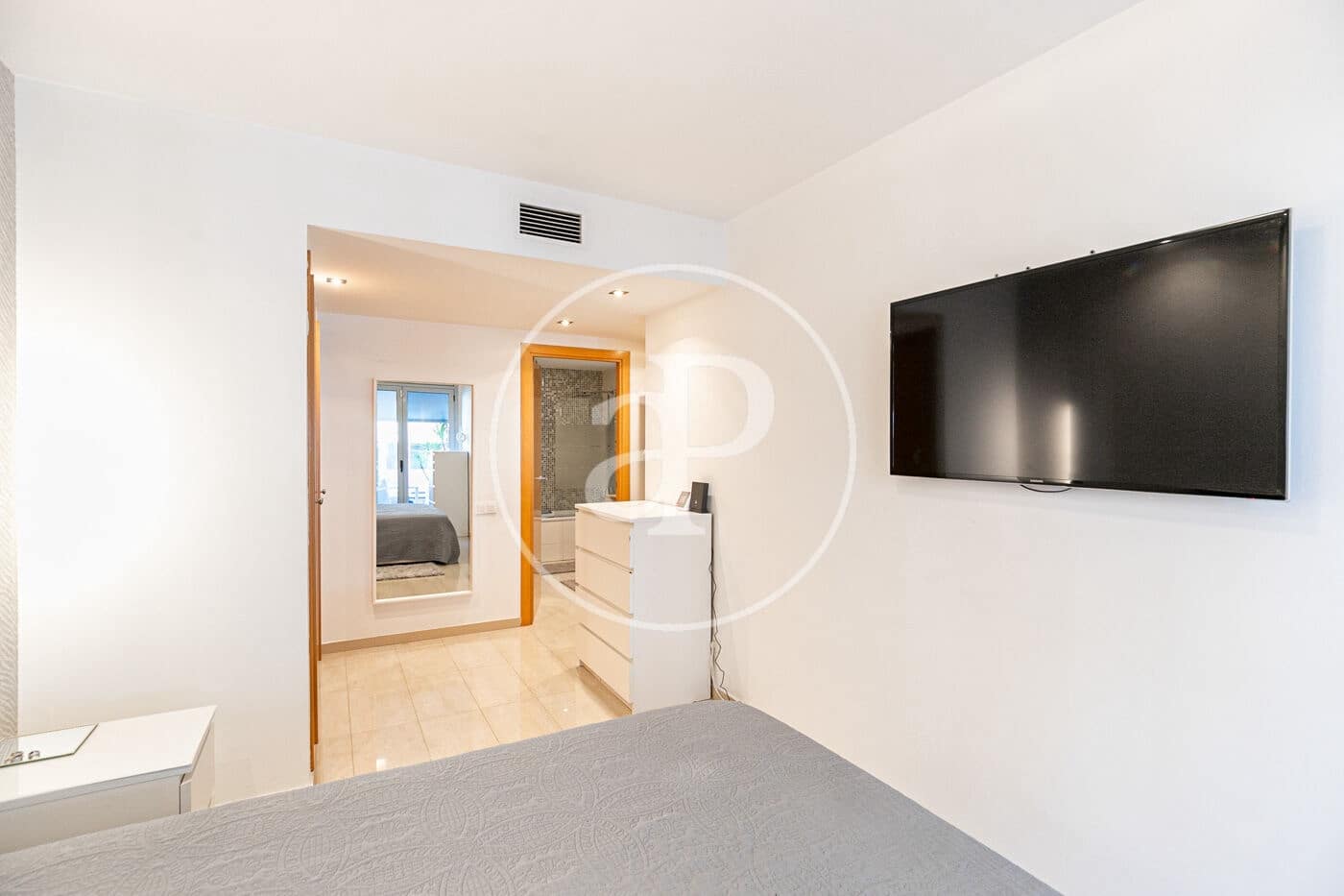 3 soverom Leilighet til leie i Badalona med svømmebasseng garasje - € 2 500 (Ref: 10041151)