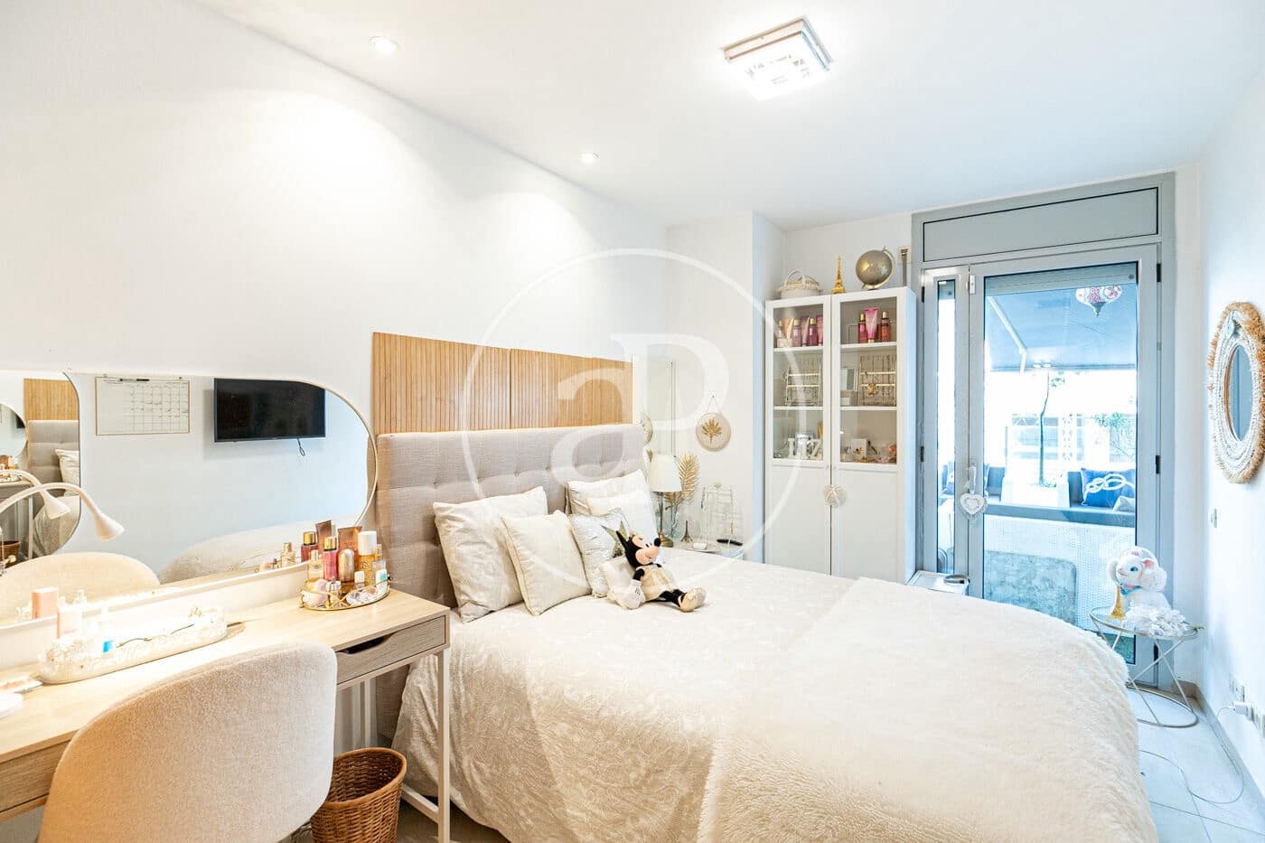 3 soverom Leilighet til leie i Badalona med svømmebasseng garasje - € 2 500 (Ref: 10041151)