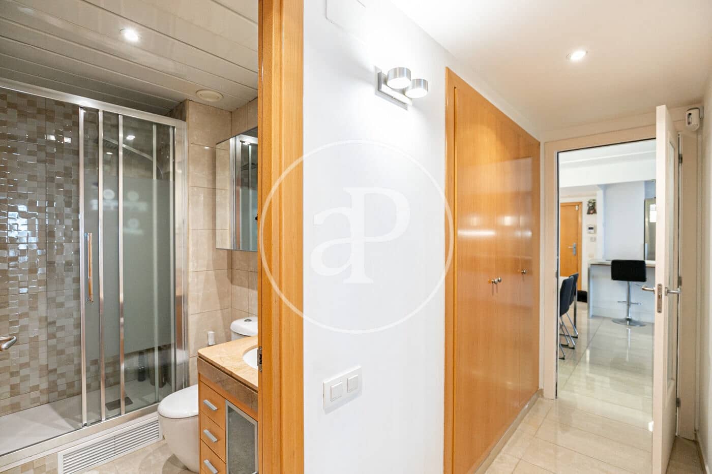3 soverom Leilighet til leie i Badalona med svømmebasseng garasje - € 2 500 (Ref: 10041151)