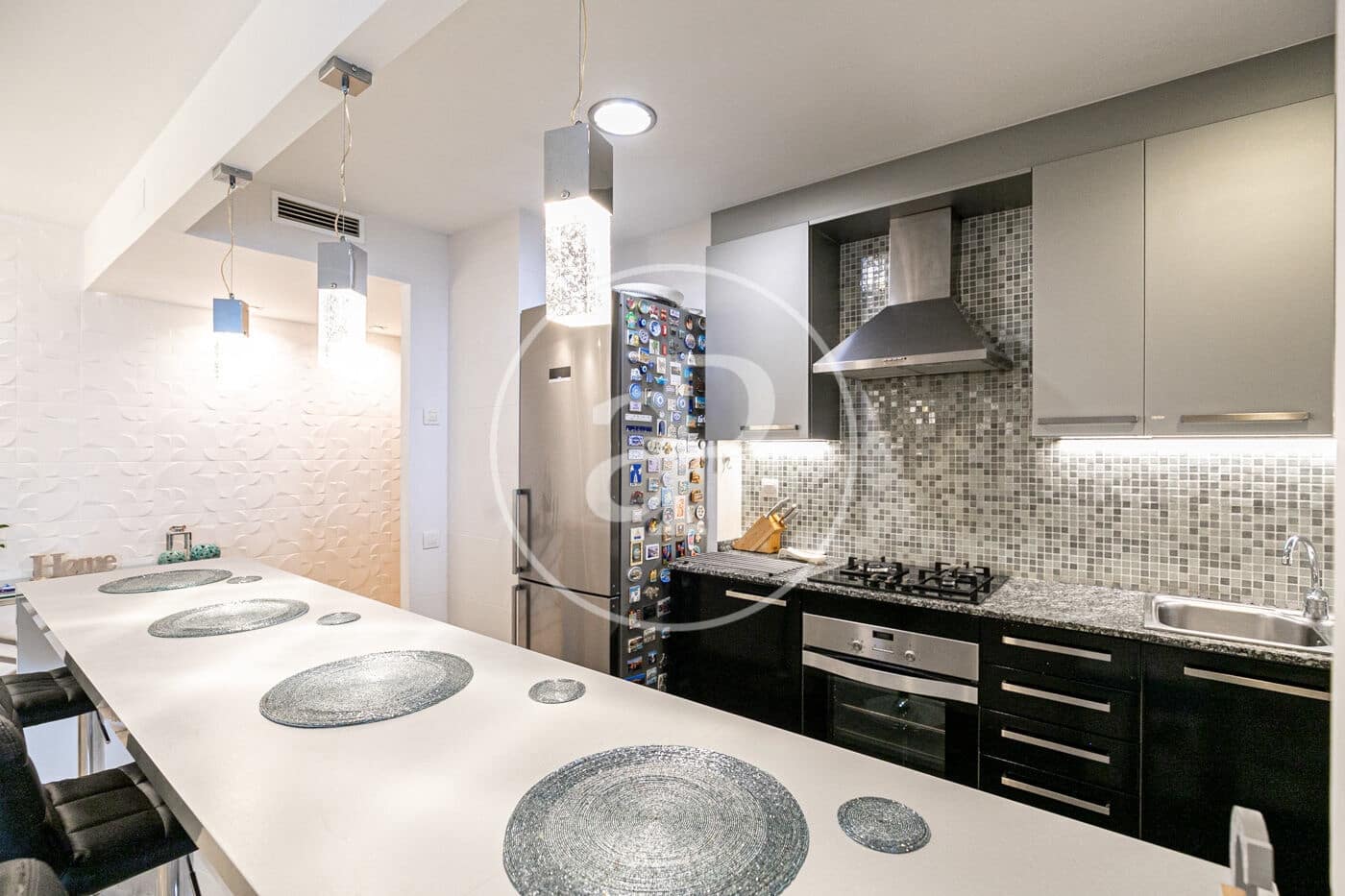 3 soverom Leilighet til leie i Badalona med svømmebasseng garasje - € 2 500 (Ref: 10041151)