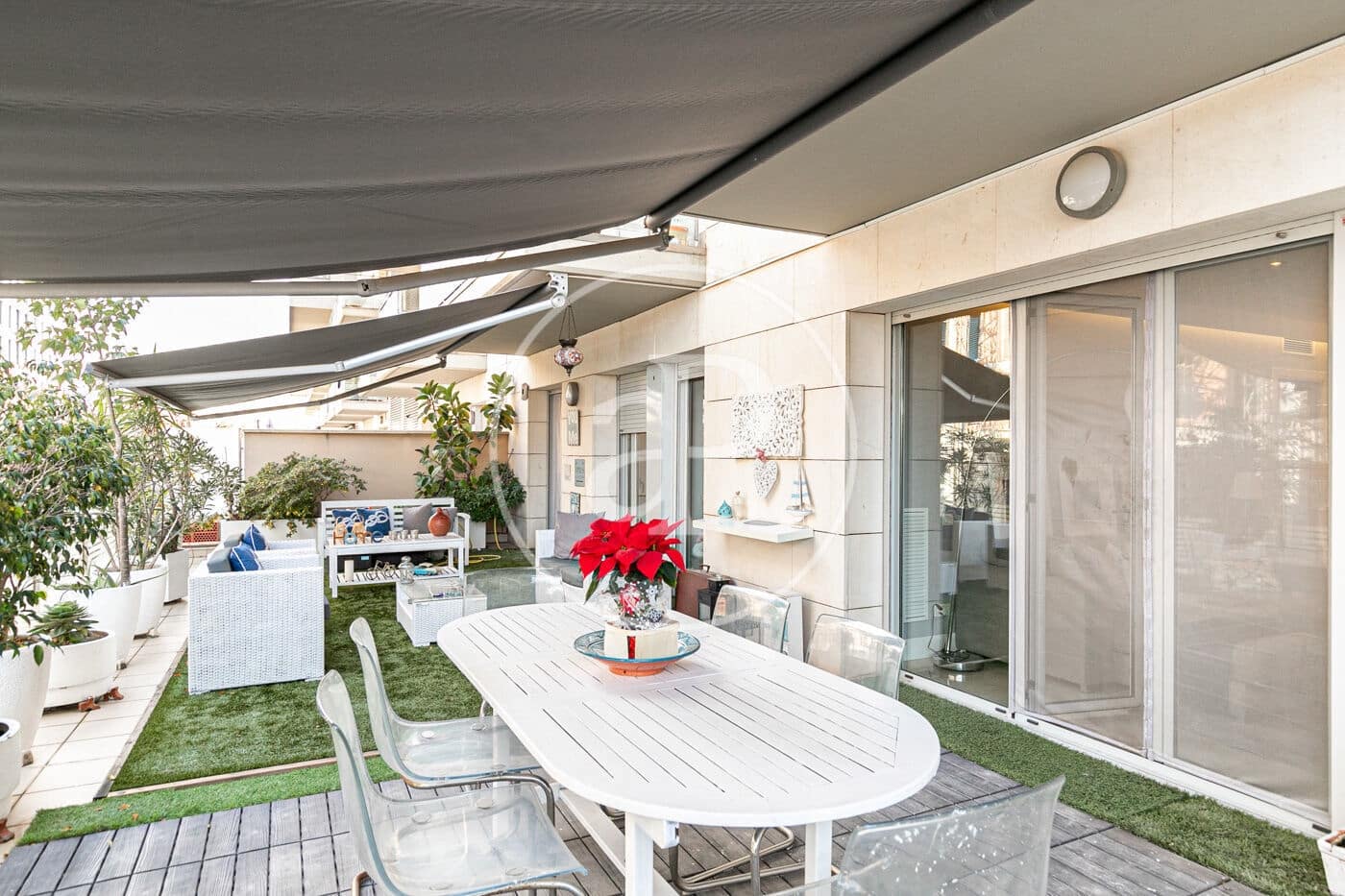 3 soverom Leilighet til leie i Badalona med svømmebasseng garasje - € 2 500 (Ref: 10041151)