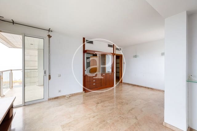 3 chambre Appartement à vendre à Diagonal Mar i El Front Marítim del Poblenou, Barcelone ville avec garage - 800 000 € (Ref: 10041152)