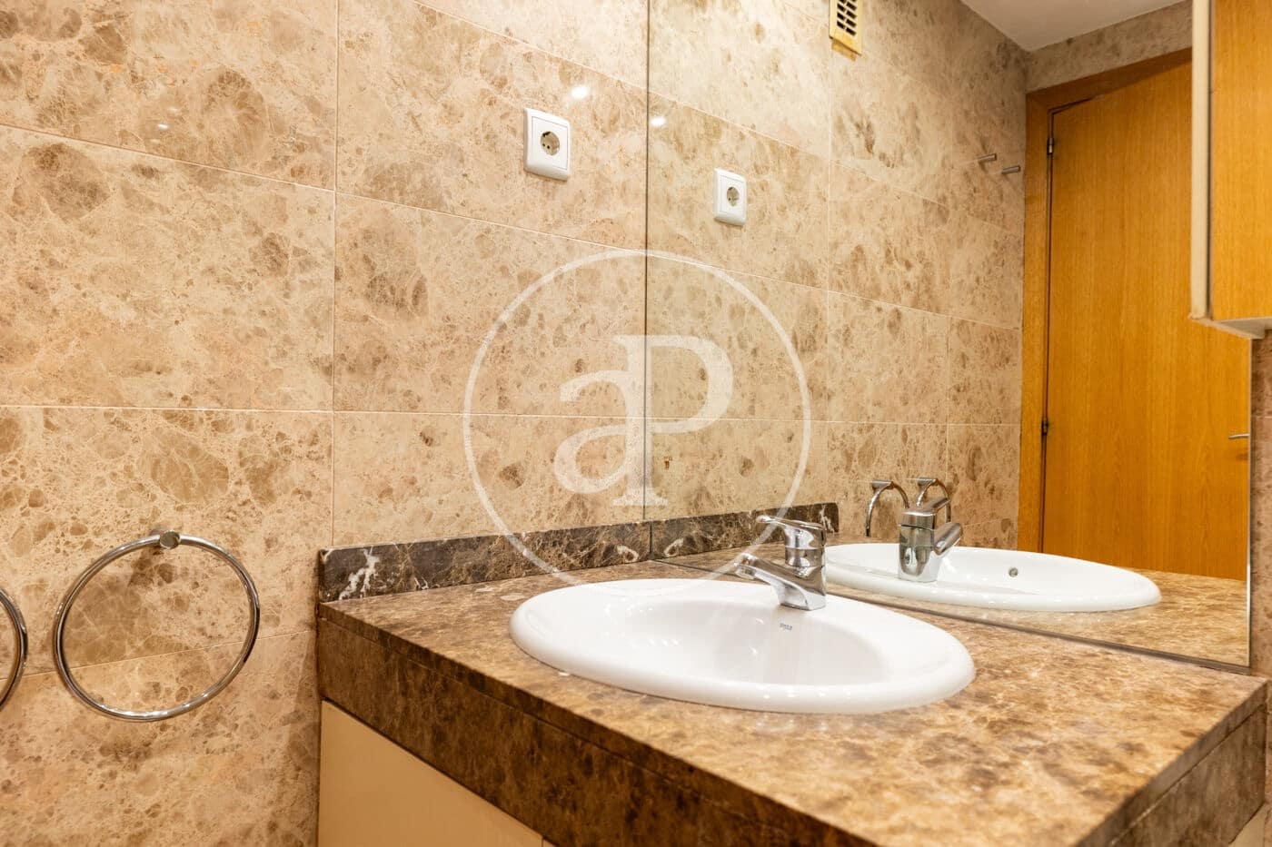 3 chambre Appartement à vendre à Barcelone ville avec garage - 800 000 € (Ref: 10041152)