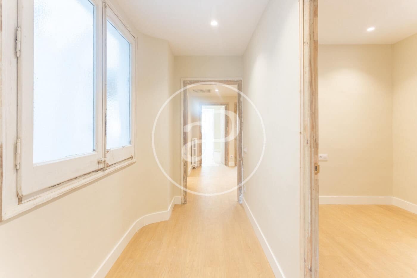 4 sypialnia Apartament do wynajęcia w Miasto Barcelona - 3 700 € (Ref: 10041154)