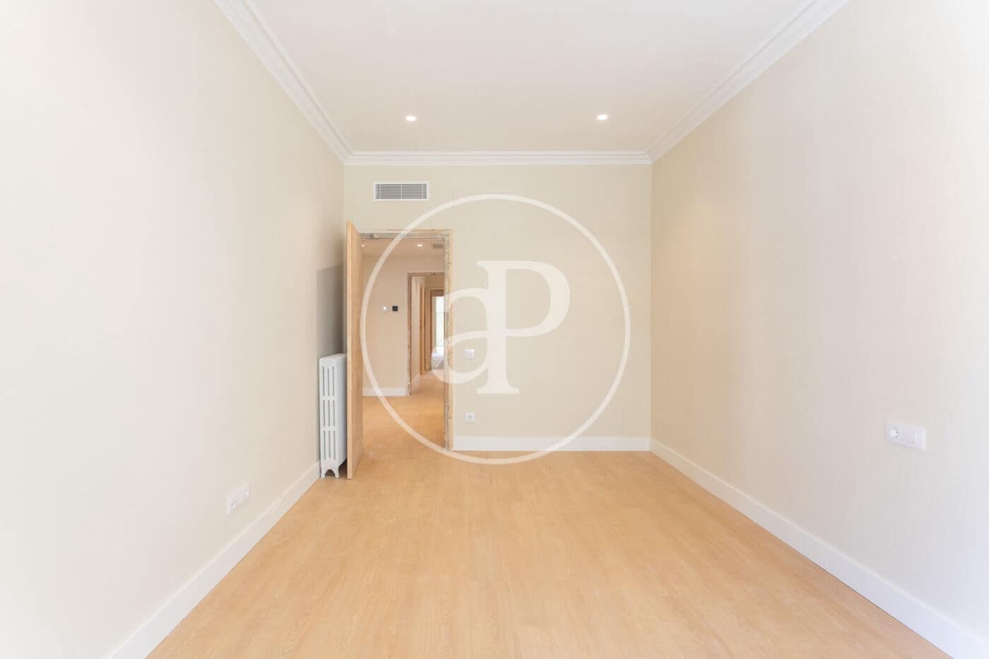 4 sypialnia Apartament do wynajęcia w Miasto Barcelona - 3 700 € (Ref: 10041154)