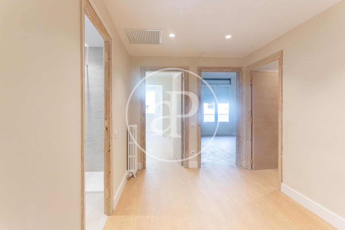 4 sypialnia Apartament do wynajęcia w Miasto Barcelona - 3 700 € (Ref: 10041154)